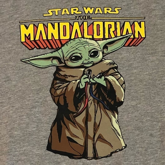 STAR WARS Sweatshirt Men's Size Large Gray The Mandalorian Hoodie The Child - Picture 2 of 11